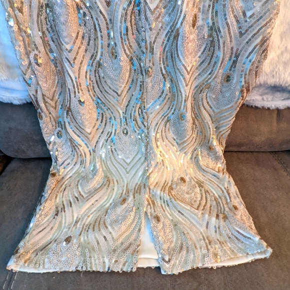 XTAREN | Gold Sequin Dress ~ Party, New Year's 🎆, Holiday🎄, Wedding 💍 - Picture 5 of 7